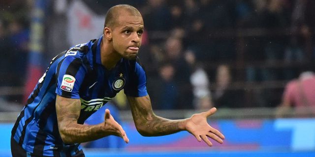 Melo: Tak Ingin Bertabrakan? Main Tenis Saja!