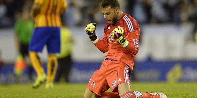 Busquets Salut Pada Kiper Celta Busquets Salut Pada Kiper Celta