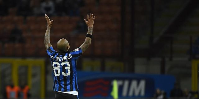 Melo: Tak Suka Gaya Inter? Lihat Barcelona Saja