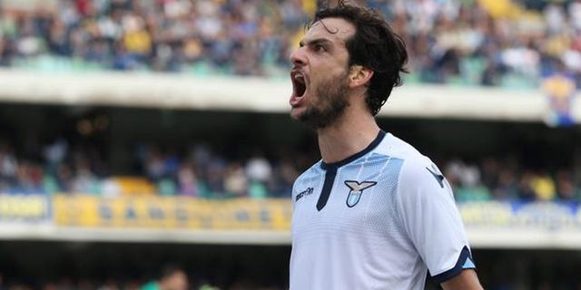 Lazio Runtuhkan Markas Verona Setelah 24 Tahun