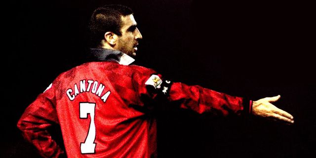 Bantah Fergie, Collymore: Cantona dan Giggs Bukan Kelas Dunia