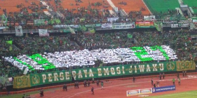 Persebaya Kalahkan Tim Amatir 4-2 Persebaya Kalahkan Tim Amatir 4-2