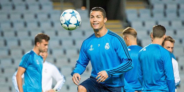 500 Gol, Benitez Harap Ronaldo Tak Kenal Batas