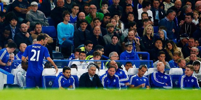 Mourinho Bantah Mempermalukan Matic Mourinho Bantah Mempermalukan Matic