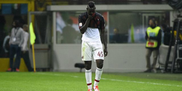 Tak Cedera Pun, Balotelli Belum Bisa Kembali ke Azzurri