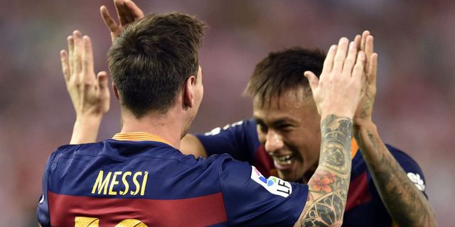 Neymar Takkan Tinggalkan Barca demi Messi