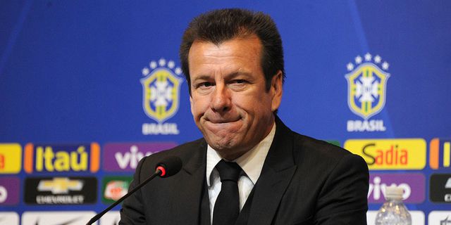 Dunga: Brasil Harus Kembalikan Kepercayaan Fans Dunga: Brasil Harus Kembalikan Kepercayaan Fans