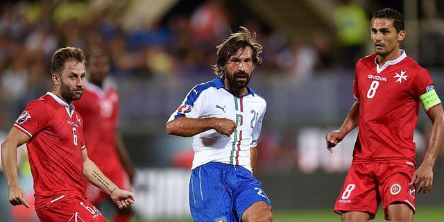 Cedera di Sesi Latihan, Pirlo Absen Kontra Azerbaijan