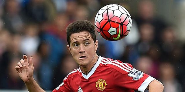 Barcelona Inginkan Ander Herrera