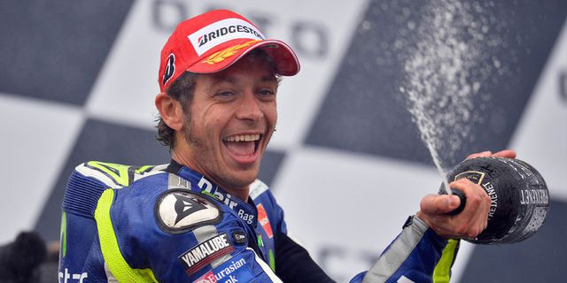 Rossi Masih Raja Podium, Kapan Tiga Rivalnya Mengejar?