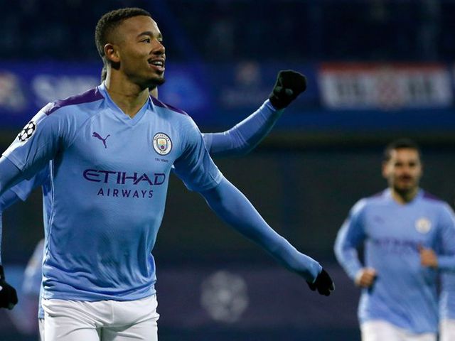 Striker Manchester City, Gabriel Jesus, merayakan golnya ke gawang Dinamo Zagreb di Liga Champions. (c) AP Photo