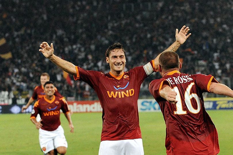 Jenius, 10 Assist Terbaik Francesco Totti