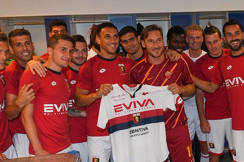 Jersey Spesial Persembahan Lawan Terakhir Totti