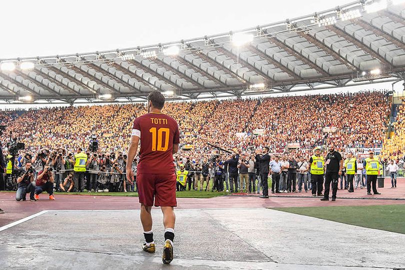 Di Francesco Harap Totti Kembali ke Roma