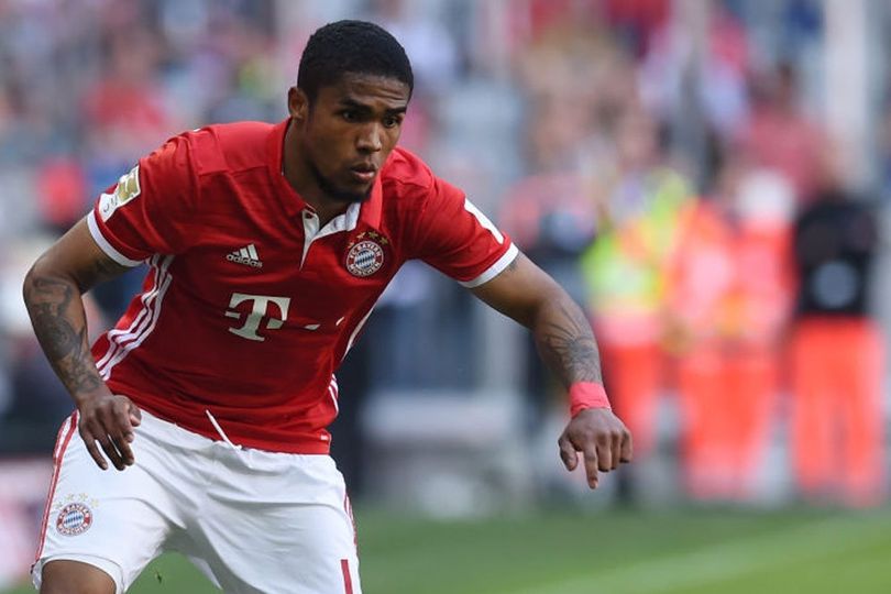 Douglas Costa, Dribbler 35 Juta Euro