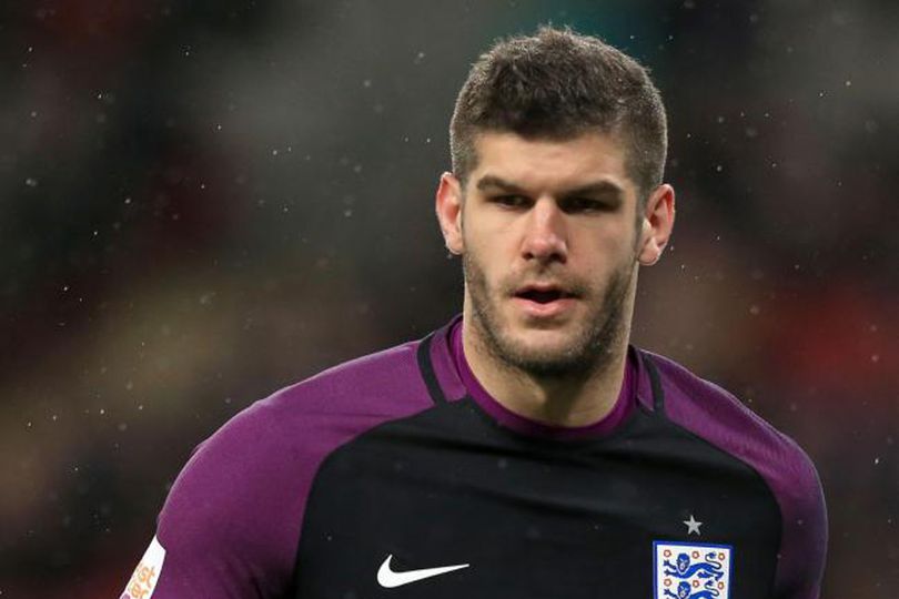 Sempat Dikaitkan MU dan Chelsea, Forster Bertahan