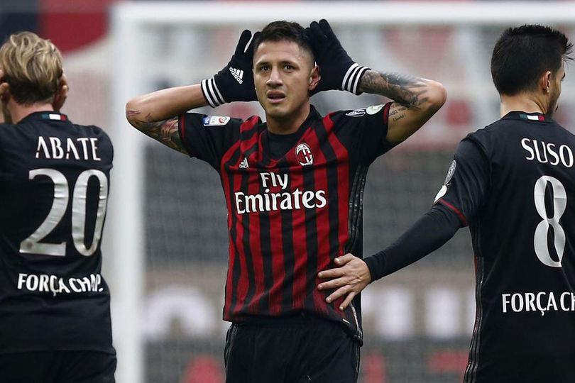 Milan dan Genoa Sepakati Transfer Lapadula