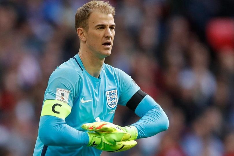 Bos Inggris Ingatkan Joe Hart: Tidak Ada Pemain yang Aman