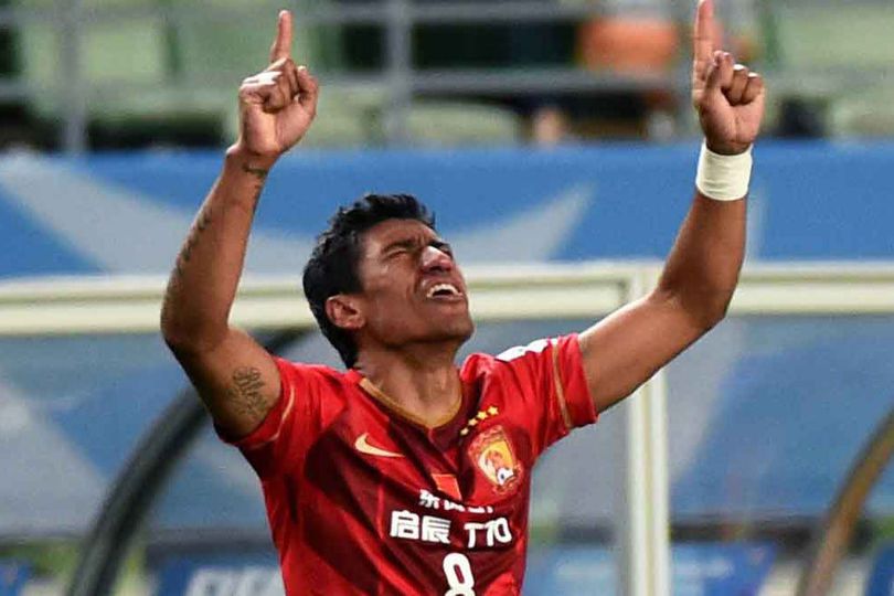 Paulinho Akui Adanya Tawaran dari Barcelona