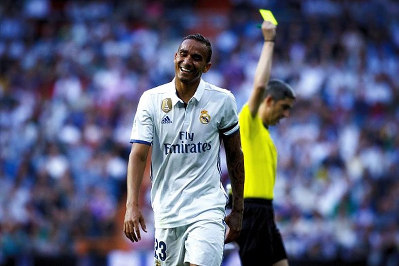 Madrid Diklaim Sepakat Lepas Danilo ke Man City