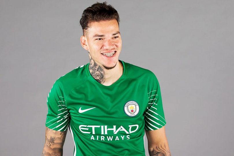 Filosofi Pep di City Buat Ederson Nyaman