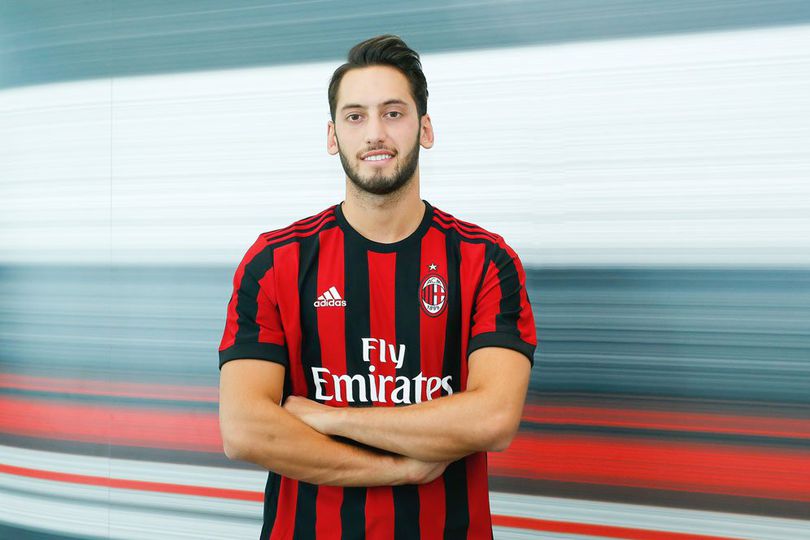 Calhanoglu Ingin Jadi Legenda Milan