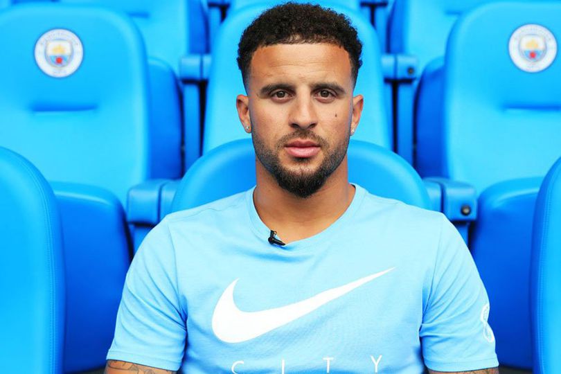 Kyle Walker Masih Lapar Gelar