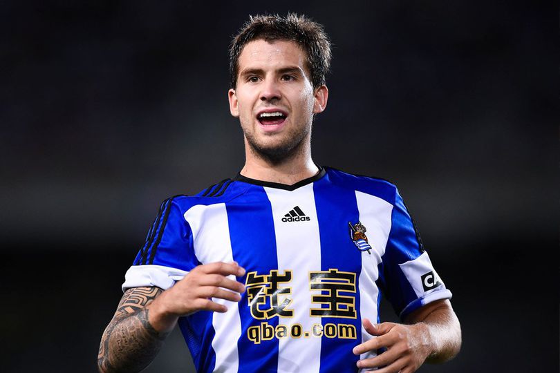 Transfer Barca untuk Inigo Martinez Tersendat