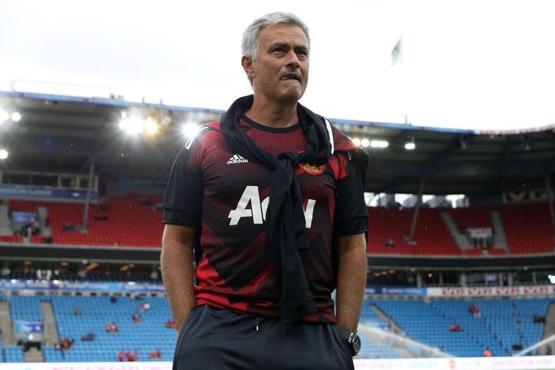 Mourinho Lega MU Kembali ke Liga Champions