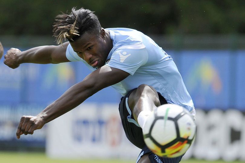 Laris Di Pasaran, Lazio Naikan Banderol Keita