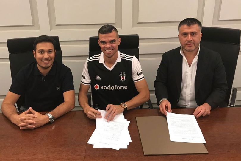 Demi Besiktas, Pepe Tolak Tawaran Dari Inggris, Prancis dan Italia