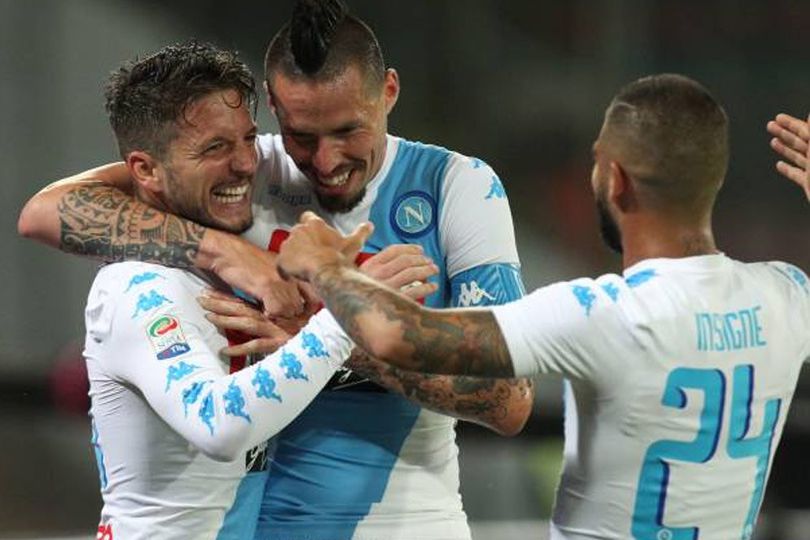 Favre: Napoli Punya Insigne, Mertens, Callejon, Hamsik