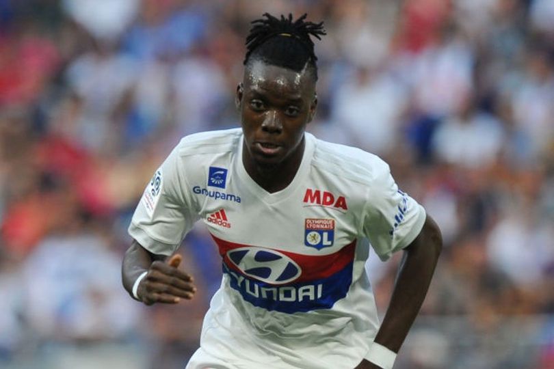 Manchester United Pertimbangkan Angkut Bertrand