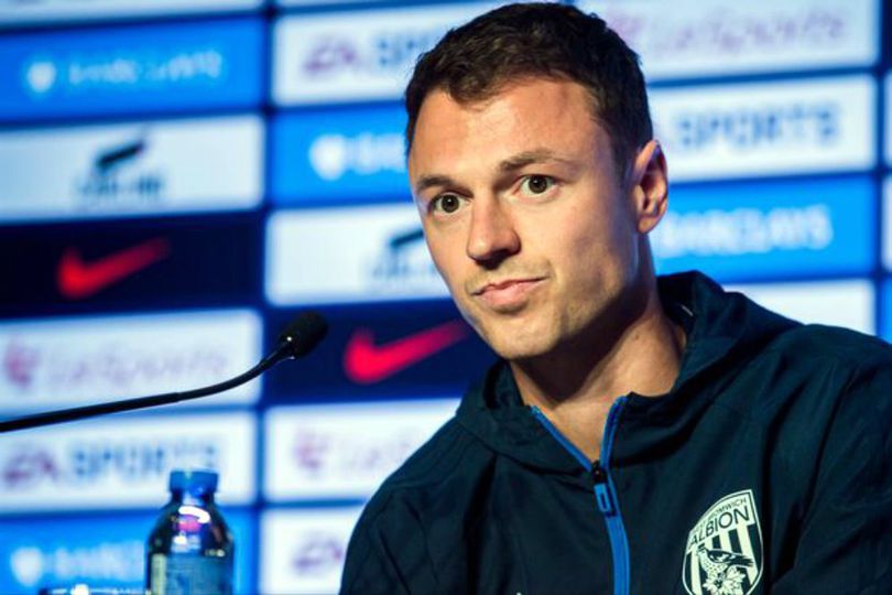 Pujian Solskjaer untuk Jonny Evans: Dia Masih Layak Main di Manchester United