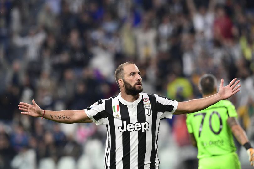 Higuain Bianconeri, Masih Murni Tanpa Penalti