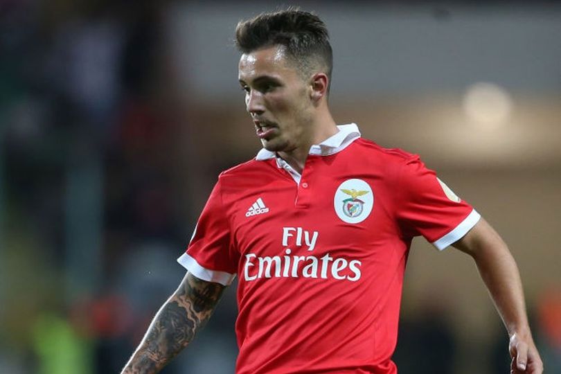 Real Madrid Mulai Nego Alex Grimaldo