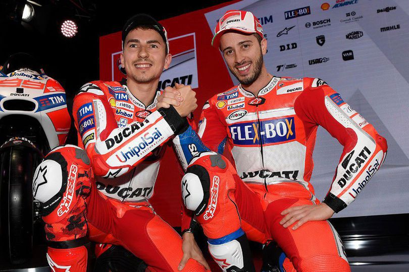 Ducati: Tak Sulit Bikin Akur Dovizioso-Lorenzo