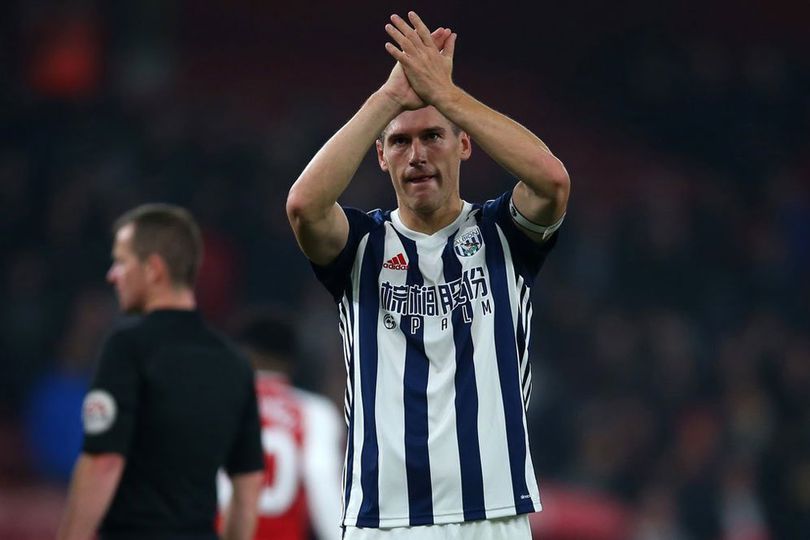 Barry Minta West Brom Manfaatkan Krisis Chelsea