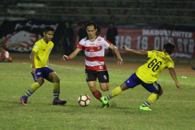 Slamet Nurcahyo Sebut MU Harus Siapkan Mental Tampil di Hadapan Bonek