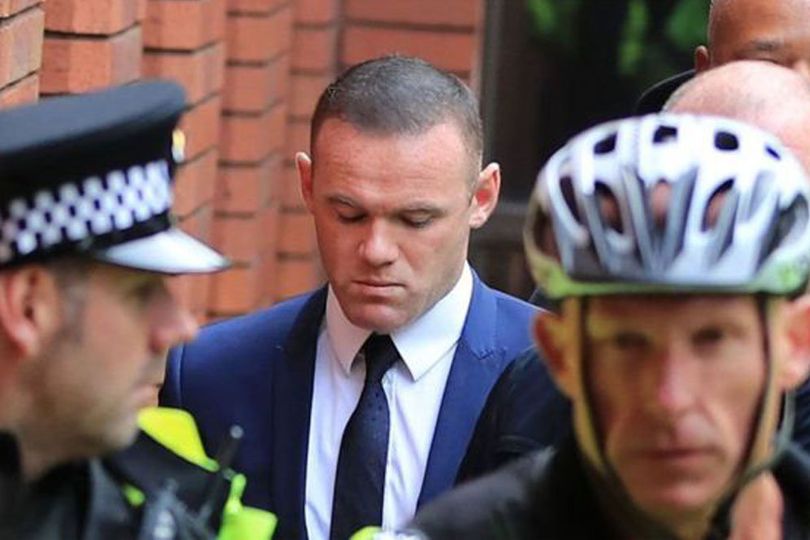 Nyetir Sambil Mabuk, Wayne Rooney Dihukum Dua Tahun