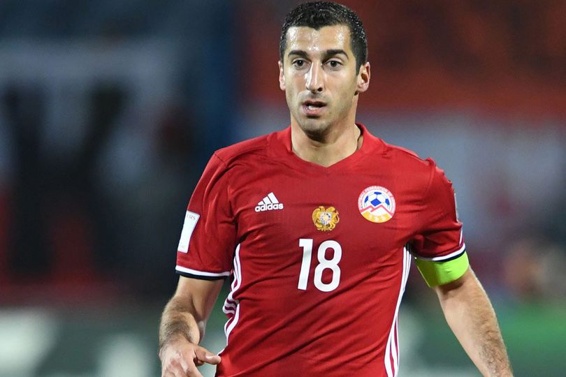 Giggs Bandingkan Kegagalan Mkhitaryan dengan Veron