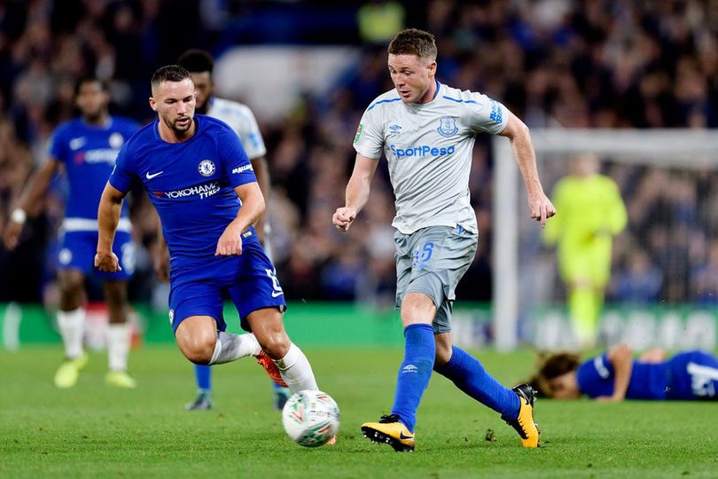 Shearer Anggap Drinkwater Tak Pantas Berseragam Inggris Lagi