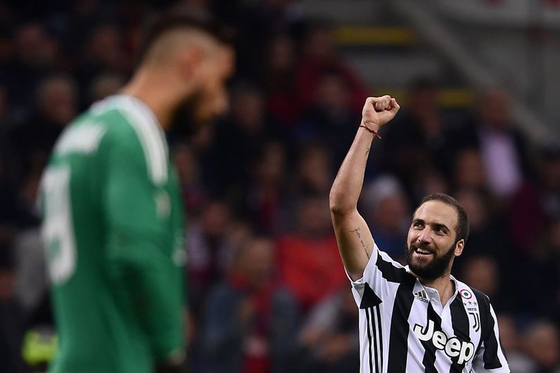 Sarri Diyakini Bisa Bangkitkan Higuain di Juventus