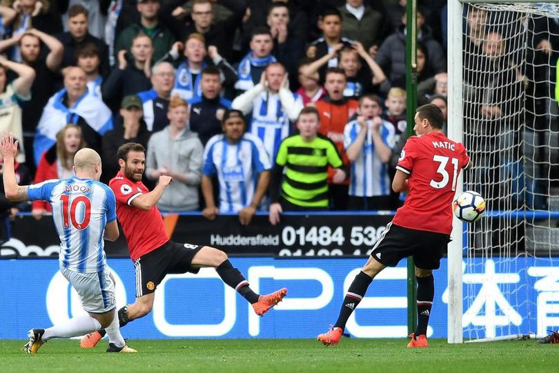 Keown: MU Memang Layak Dipermalukan Huddersfield