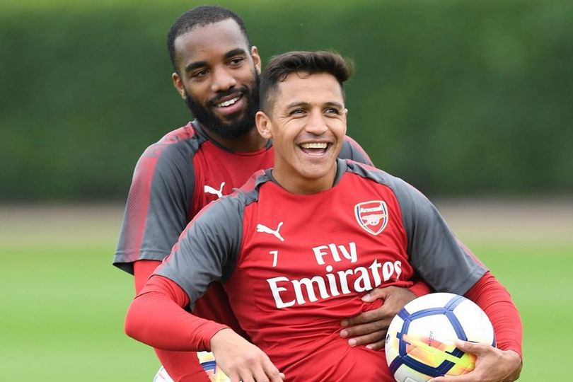 Wenger Tak Berani Garansi Tempat Sanchez, Lacazette, dan Ozil