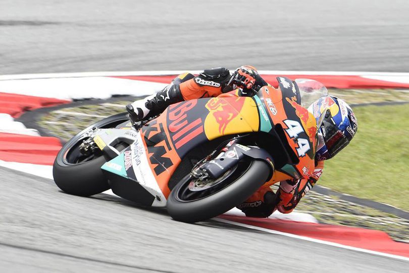 Oliveira Menangi Moto2 Malaysia, Dimas Ekky Gagal Finis