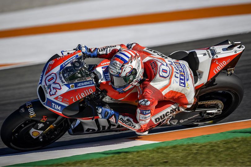 Merasa Tak Dihalangi, Dovizioso Tak Salahkan Lorenzo