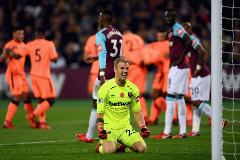 Moyes Siap Geser Joe Hart Demi Adrian