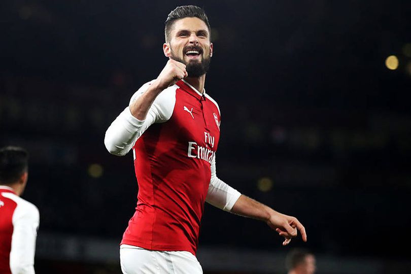 Menang Besar, Giroud Justru Puji Pertahanan Arsenal