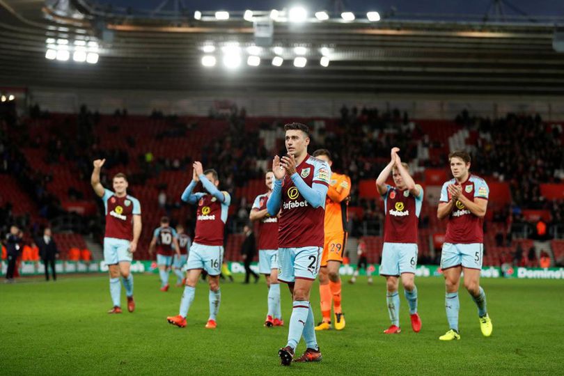 Mourinho Terkesan Kokohnya Benteng Pertahanan Burnley